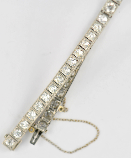 18K White Gold Diamond Bracelet