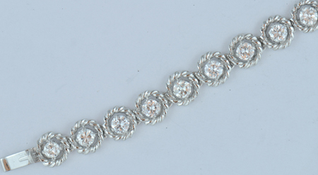 18K White Gold Diamond Bracelet