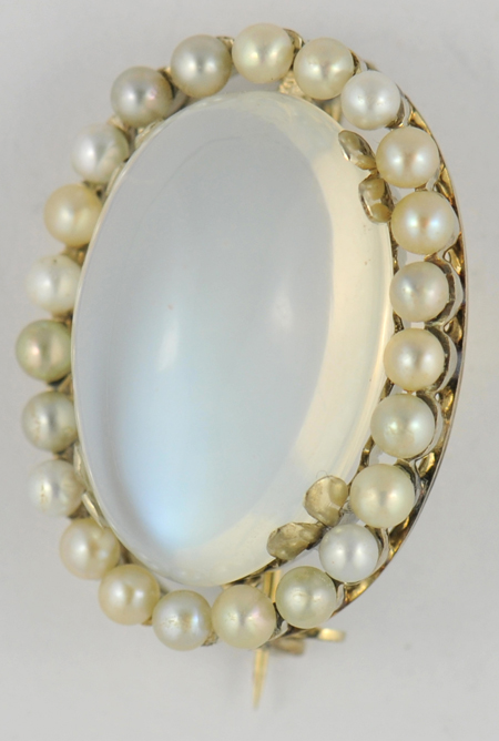 14K White Gold Moonstone Pin