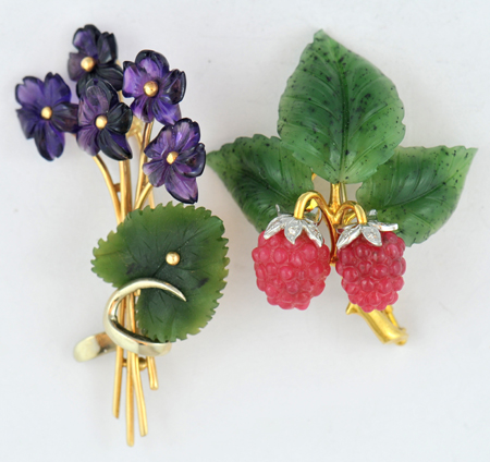 Yellow Gold Carved Stone Pins