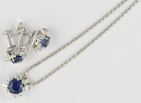 18K White Gold Diamond and Sapphire Necklace