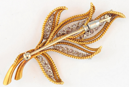 18K and Platinum Diamond Pin