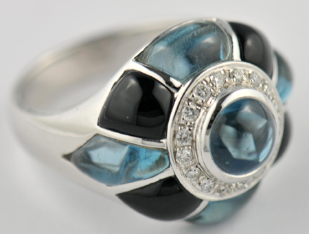 18K White Gold Ring and Earring Set