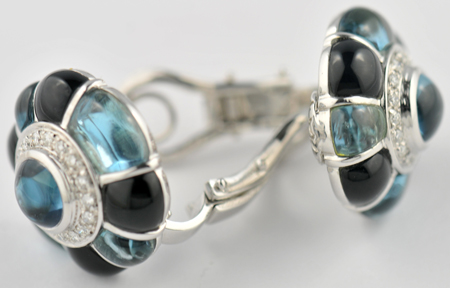 18K White Gold Ring and Earring Set