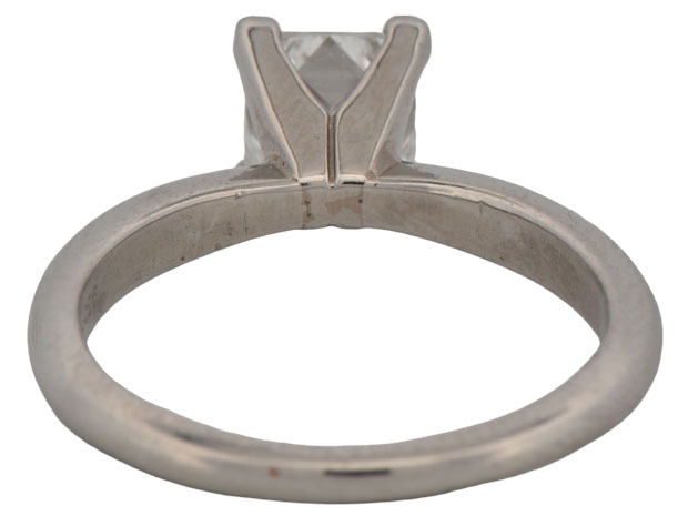 Ladies Platinum Diamond Solitaire Engagement Ring with a 1.13 Carat Princess Cut Diamond, GIA Certified # 6137472591, VVS2 Clarity, D Color, 3.3 dwt, Ring Size 6