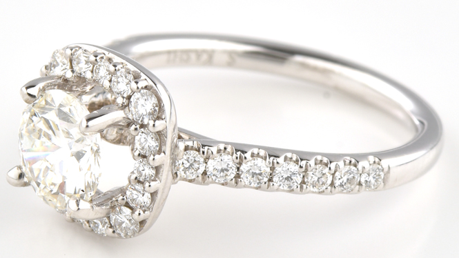 14K White Gold Ladies Diamond Engagement Ring with 1.05 Carat Round Diamond, VS2 Clarity, G Color GIA # 2151728272, 2.6 dwt, Ring Size 6