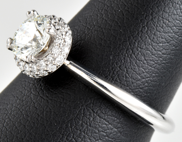 14K White Gold Diamond Ring with a .75 Carat Brilliant Cut Round Diamond, VVS2 Clarity, F Color and .35 Carat Total Weight in Side Diamonds, 2.3 dwt, Ring Size 6