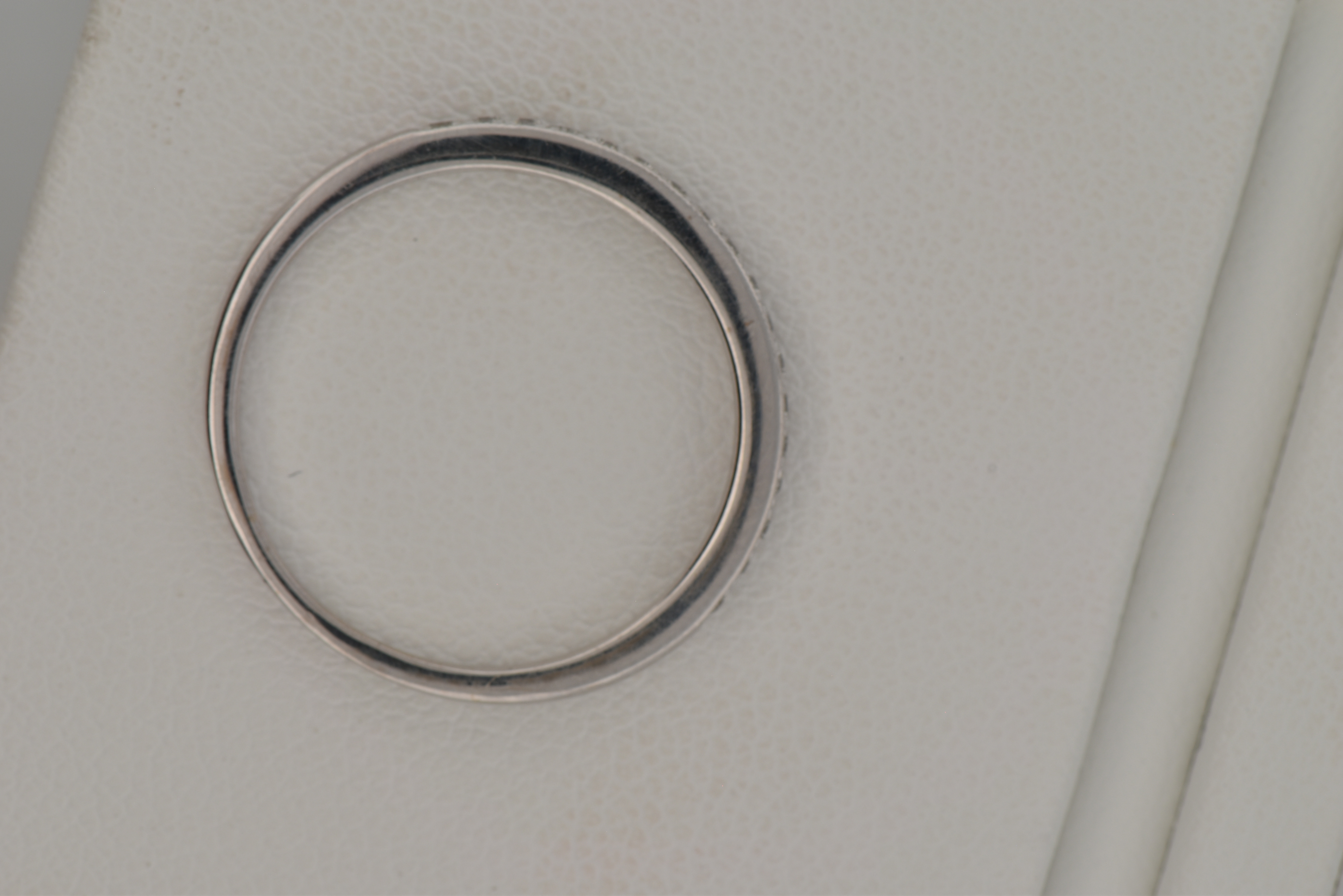 18K White Gold Diamond Band with .20 Carat Total Weight in Round Diamonds, SI Clarity, G-H Color