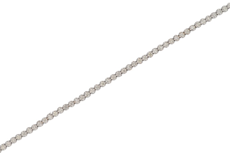 14K White Gold 7 Inch Diamond Tennis Bracelet with 1.55 Carat Total Weight in Round Cut Diamonds, SI2 Clarity, I Color.