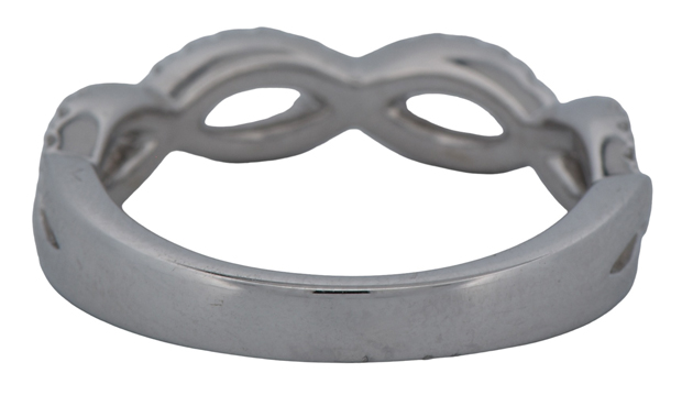 14K White Gold Twisted Diamond Band with .25 Carat Total Weight in Round Cut Diamonds, SI1 Clarity, G-H Color. Finger Size 6.5.