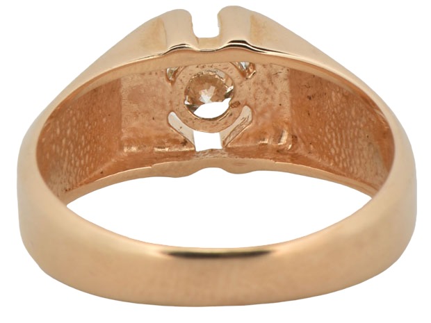 14K Yellow Gold Estate Man's Diamond Ring with an Approximate .40 Carat Round Cut Diamond, SI1 Clarity, K Color. Finger Size 9.25, 4.3 dwt.