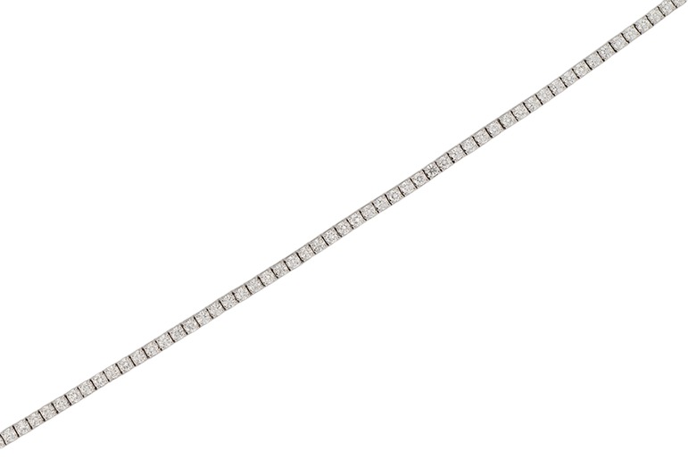 14K White Gold Diamond Bracelet with 2.05 Carat Total Weight in Round Brilliant Diamonds, SI Clarity, G-H Color