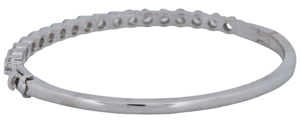 14K White Gold Diamond Bangle with 3.02 Carat Total Weight in Round Brilliant Diamonds, SI Clarity, H-I Color