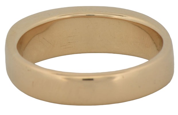 14K Yellow Gold Man's Estate Five Stone Diamond Wedding Band with 2.00 Carat Total Weight in Round Cut Diamonds, SI2-I1 Clarity, I-J Color. Finger Size 9.5, 5.3 dwt.