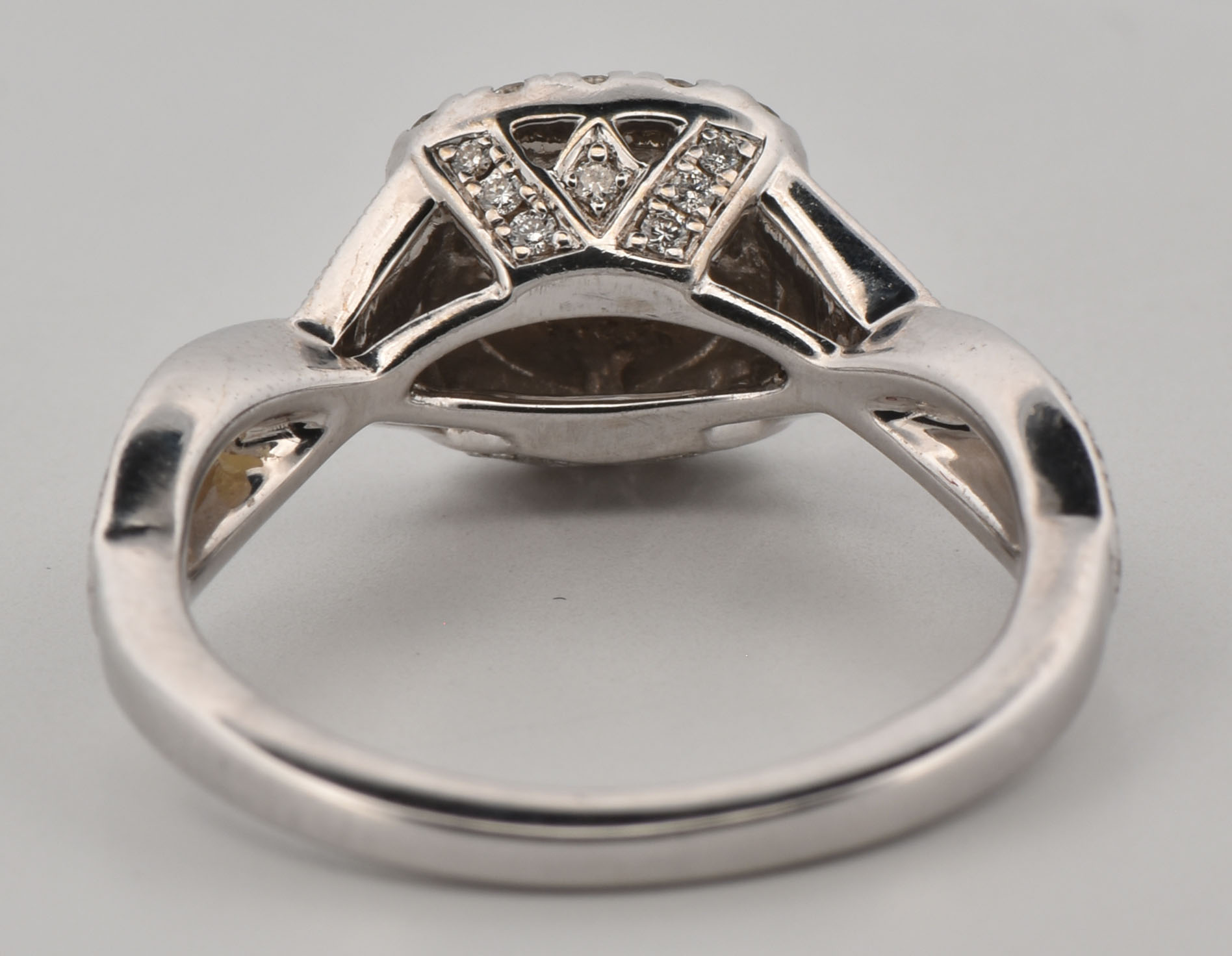 14K White Gold Estate Diamond Ring with Approximately .75 Carat Total Weight in Round Cut Diamonds, SI1-2 Clarity, H-I Color. Finger Size